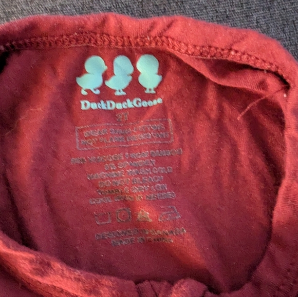 🟣2/$40🟣 DuckDuckGoose Maroon bamboo romper - Picture 2 of 4